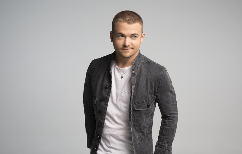 hunter hayes dressed in blue lyrics Talks About 