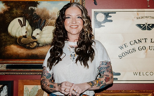 Ashley McBryde Set For The Redemption Residency 2026 at Chiefs
