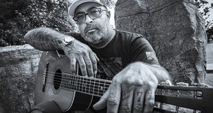 SHOW REVIEW: Aaron Lewis & the Stateliners at the Ryman