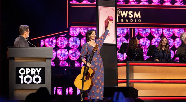 The Grand Ole Opry Goes Pink for 17th Time