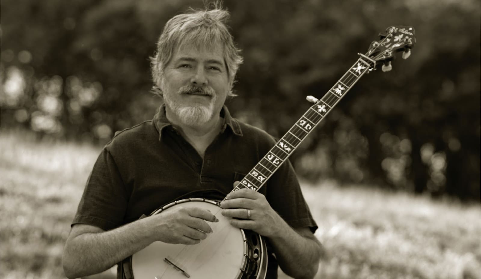 Béla Fleck To Release First Bluegrass Album In 20 years