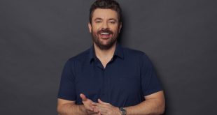 Chris Young To Headline Free Nashville July 4th Concert