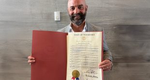 Drew Holcomb's “Tennessee” Named an Official Tennessee State Song