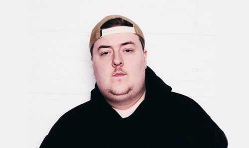 PREMIERE: Rising Star Gareth's New Single “Steal Your Thunder”