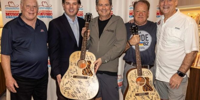 Country Music Cruise Raises $90,000 For HOF