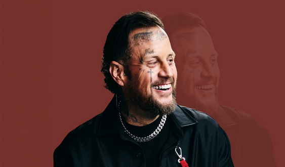 Jelly Roll To Receive Prestigious CRS Artist Humanitarian Award