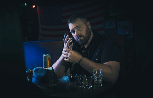 Joe Hermes Unleashes Rowdy New Video “A Honky Tonk Feelin’”