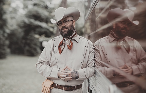 Joshua Hedley Returns With New Album "All Hat"