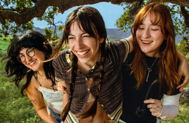 Kid Sistr Brings Its High-Energy Indie Rock To Brooklyn Bowl