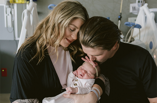 Lauren Alaina Welcomes Baby Girl With New Song “Heaven Sent”