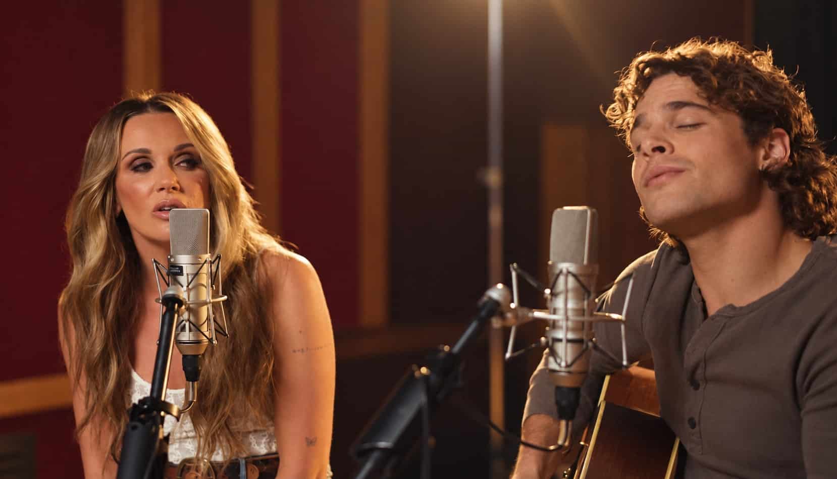 MAX MCNOWN with CARLY PEARCE