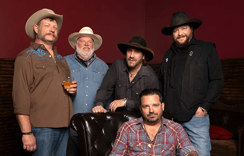 Reckless Kelly Reclaim Their Legacy with Alternate Routes