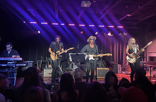 SHOW REVIEW: Suede & 'Lene At The Basement East