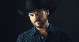 PREMIERE: Trey Calloway's “Must Have Had A Good Time”