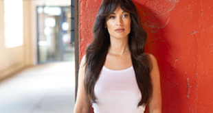 Kacey Musgraves Releases 6th Studio Album